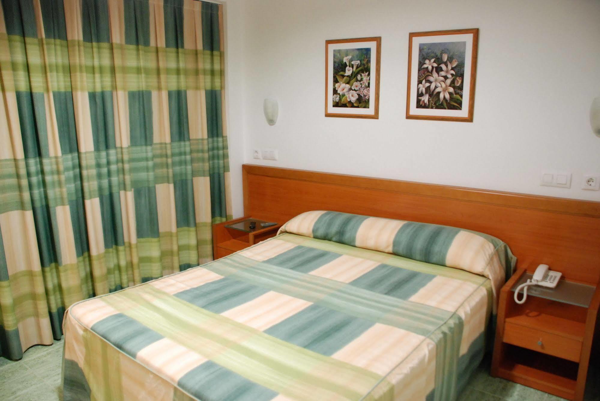 Hotel Mavi Gandia Luaran gambar